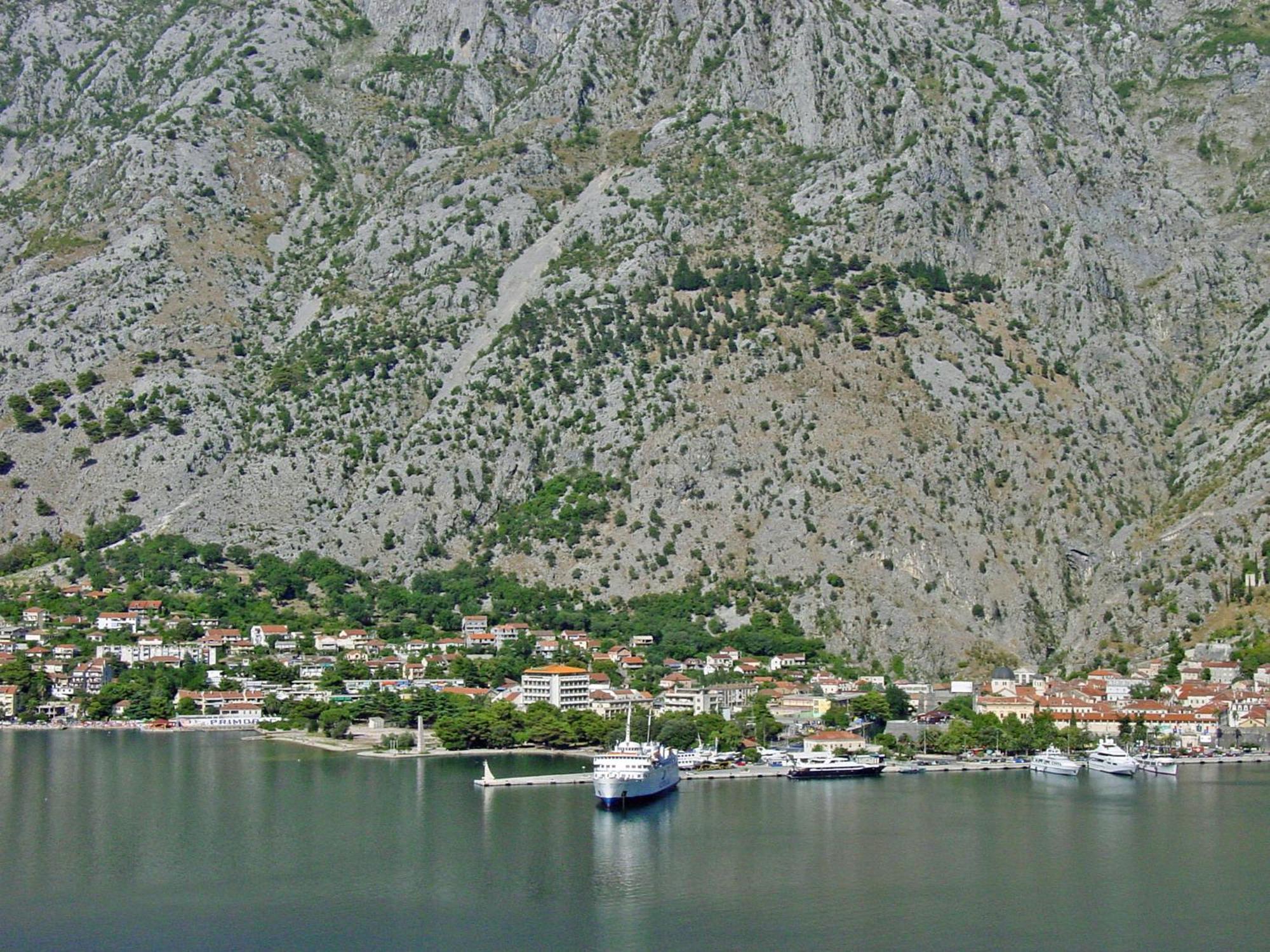 Apartment Mimosa Kotor Exterior foto