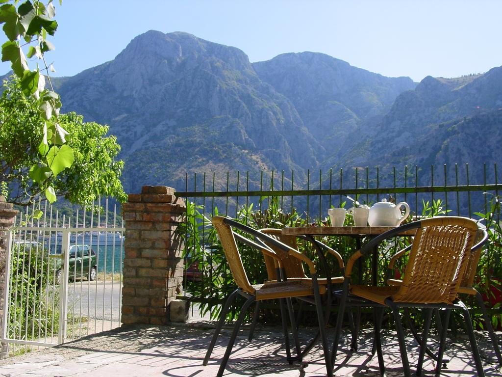 Apartment Mimosa Kotor Cameră foto